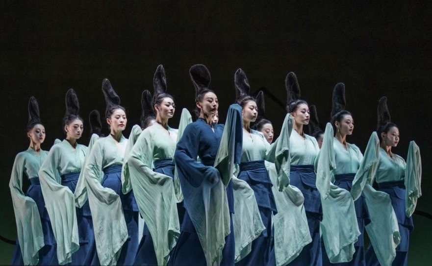 舞剧《只此青绿》登陆榕城 传统文化魅力再掀“青绿热”